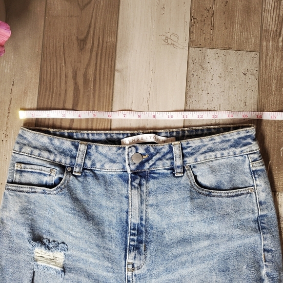 Tinseltown Women's Juniors' Blue High-Waisted Distressed Jeans Size 11 NWOT - Picture 6 of 16